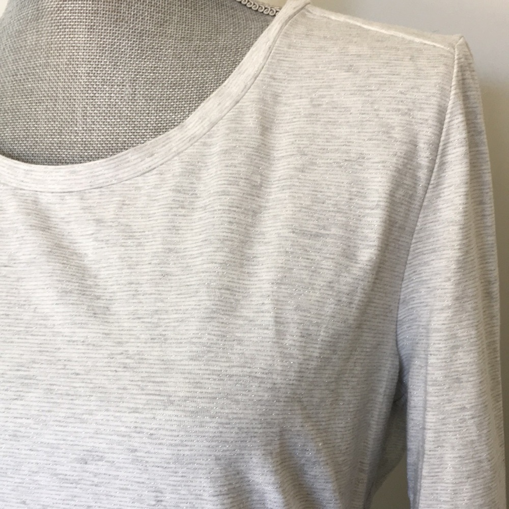 3/$20 EUC LOFT Silver Shimmer Stripe Long Sleeve Tee, size Large ❤️